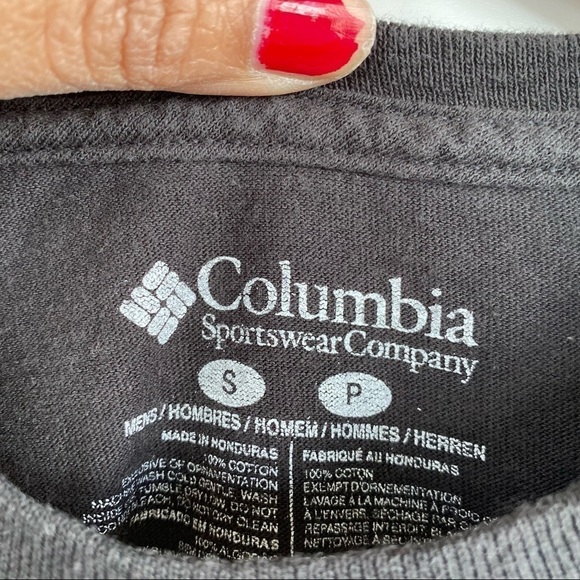 Columbia PHG short sleeve Tshirt Size Small - Picture 8 of 8